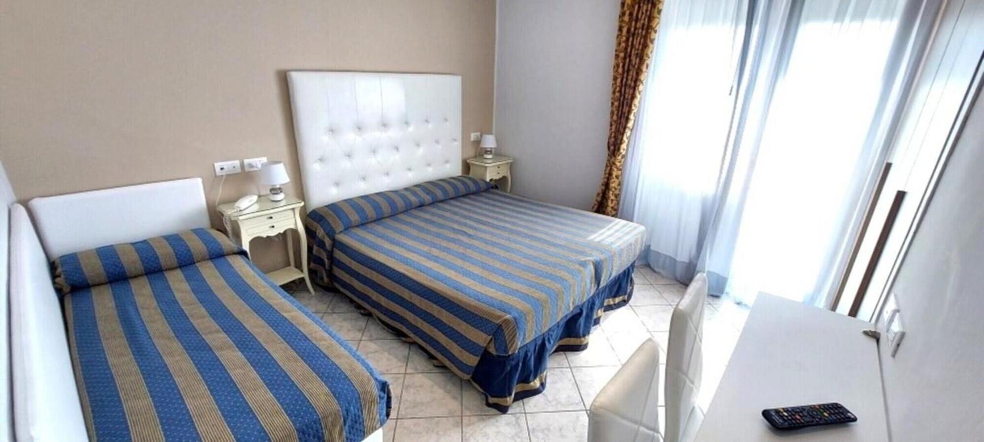Hotel Vina Del Mar Pineta Lido di Jesolo Eksteriør billede